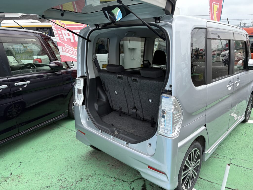 タント　カスタムＲＳ　２ＷＤ