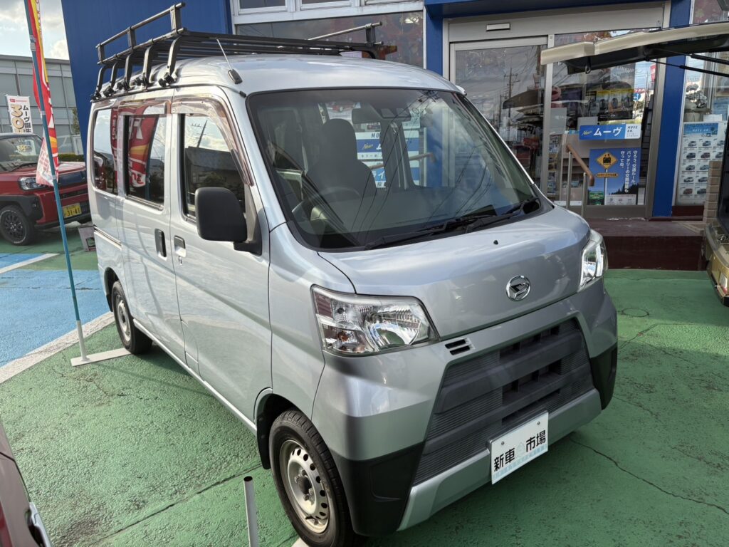 ハイゼットカーゴ　デラックス　２ＷＤ　オートマ